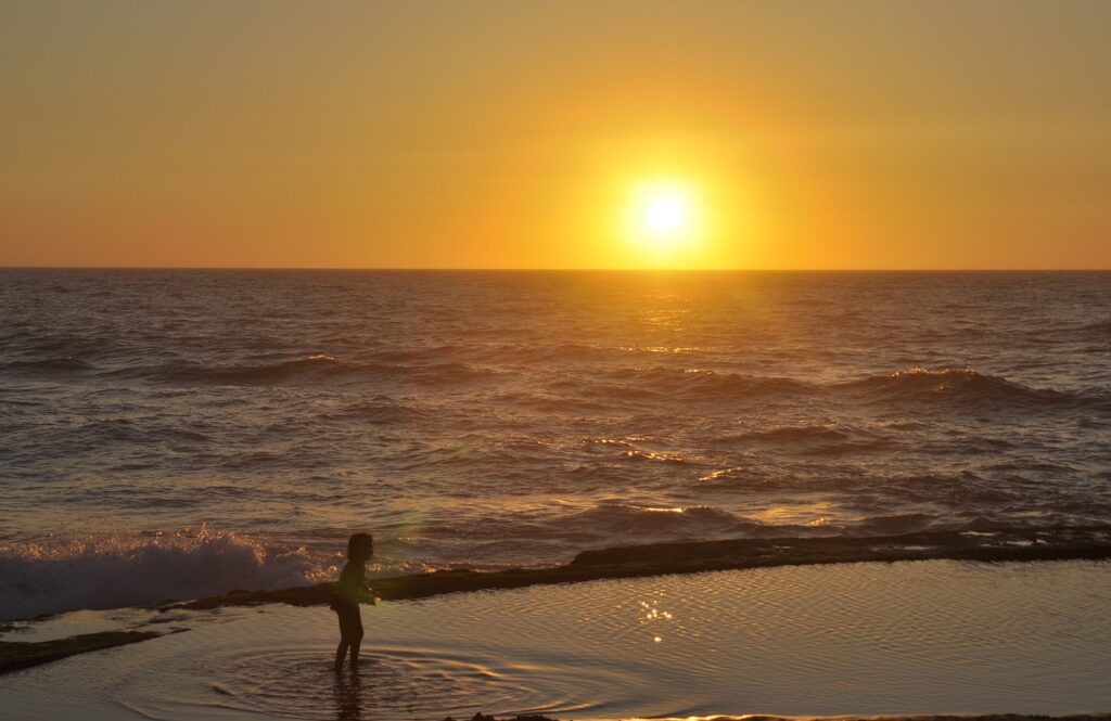 playa, atardecer, mar, sol, relajación, yoga, beach, sun, nature, costa, brown yoga, sol, sol, sol, sol, sol-4898712.jpg